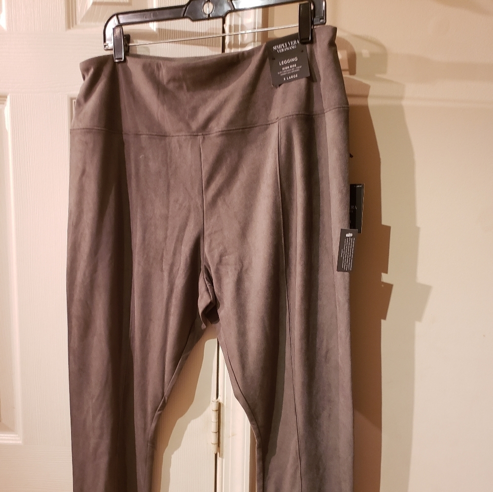 Simply VERA Green Faux Suede High-Rise Faux Suede Leggings
